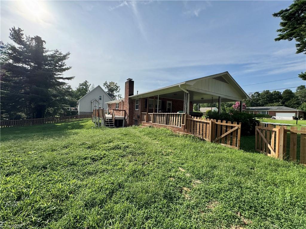 2205 Plainview Drive