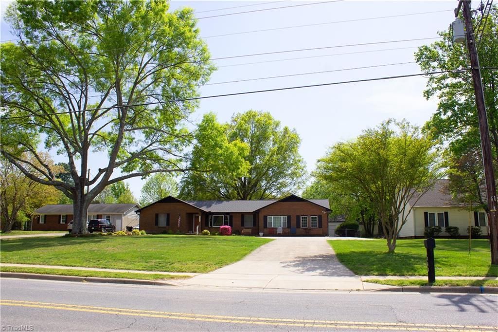 Photo of 1622 Ardmore Road, Winston-Salem, NC 27127 (MLS # 1213529)