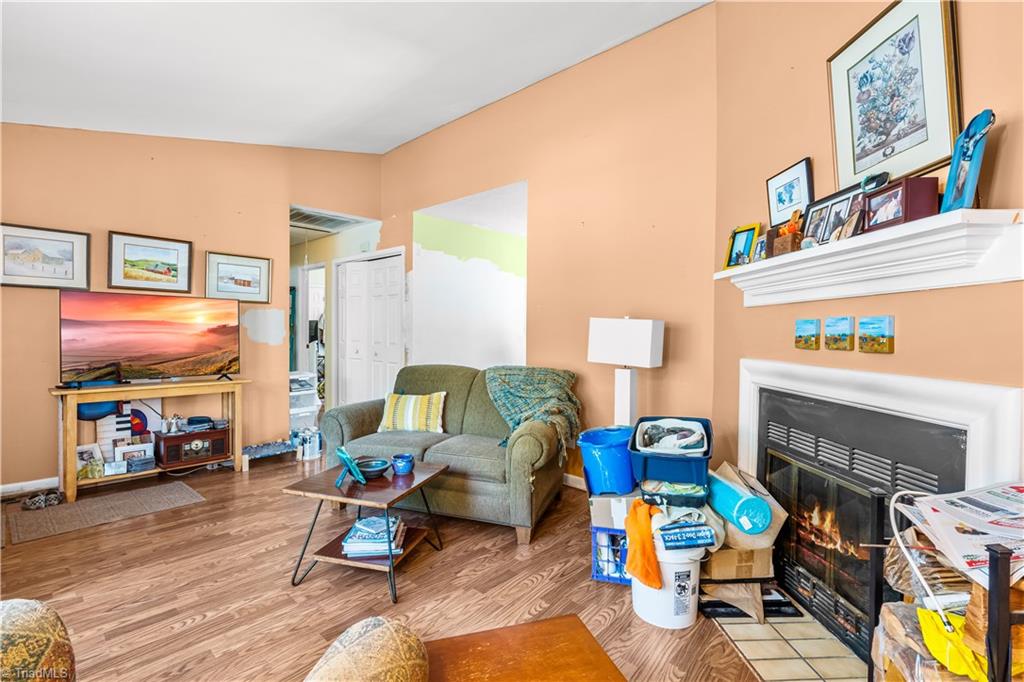 5923 Suncreek Court, Raleigh, North Carolina image 6