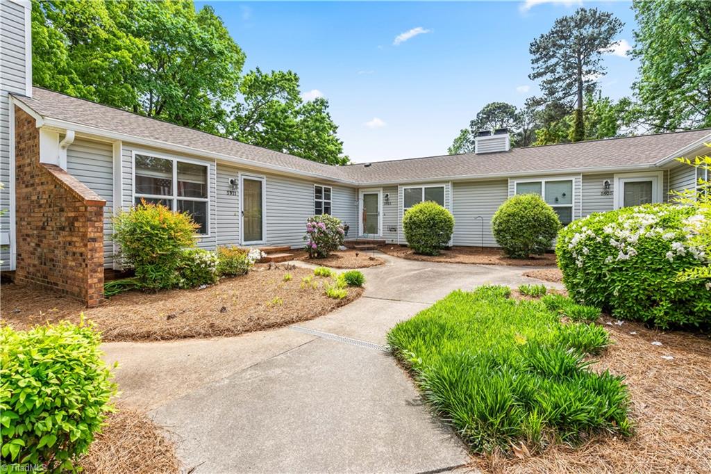 5923 Suncreek Court, Raleigh, North Carolina image 1