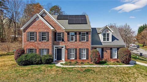 Homes For Sale - 201 Harmon Ridge Lane<br/> Kernersville, NC 27284