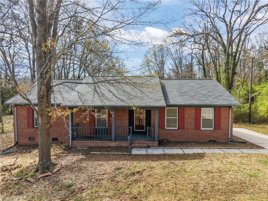 Photo of 3805 Broadacres Drive, Greensboro, NC 27407 (MLS # 1212607)