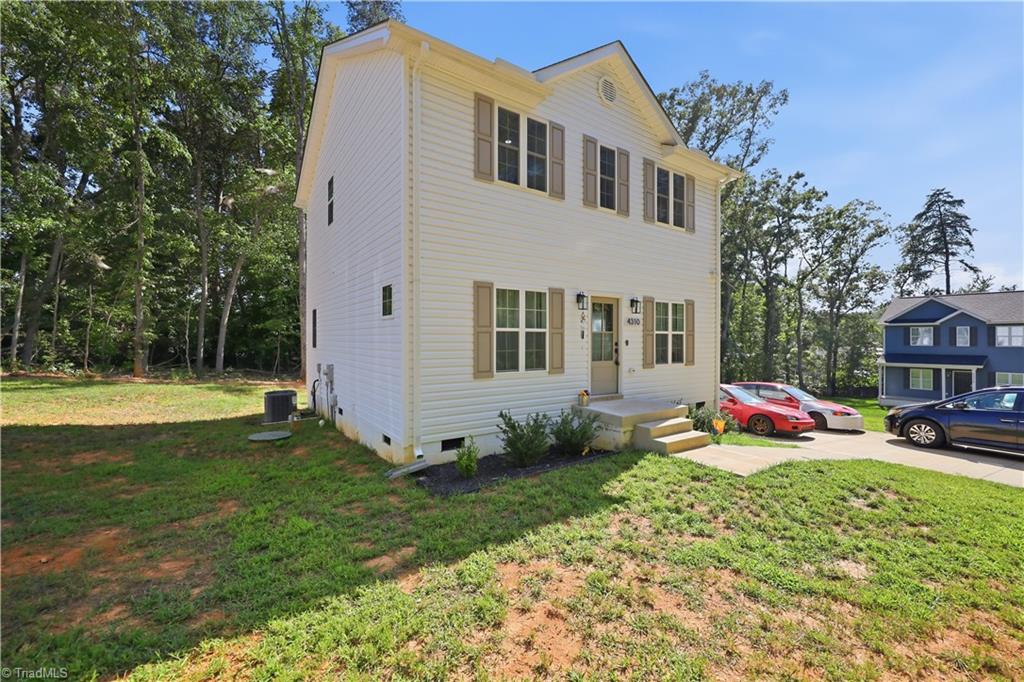 Photo of 4310 Oak Ridge Drive, Winston-Salem, NC 27105 (MLS # 1231824)