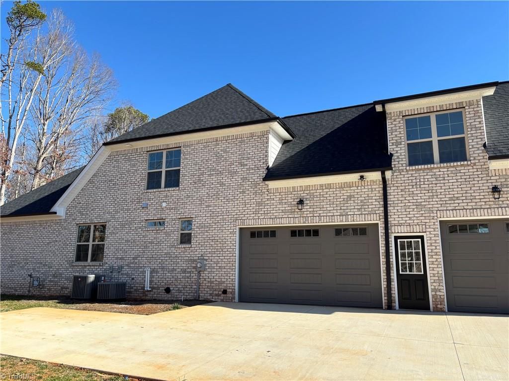 Photo of 5477 Meadowlark Court, Winston-Salem, NC 27106 (MLS # 1170670)