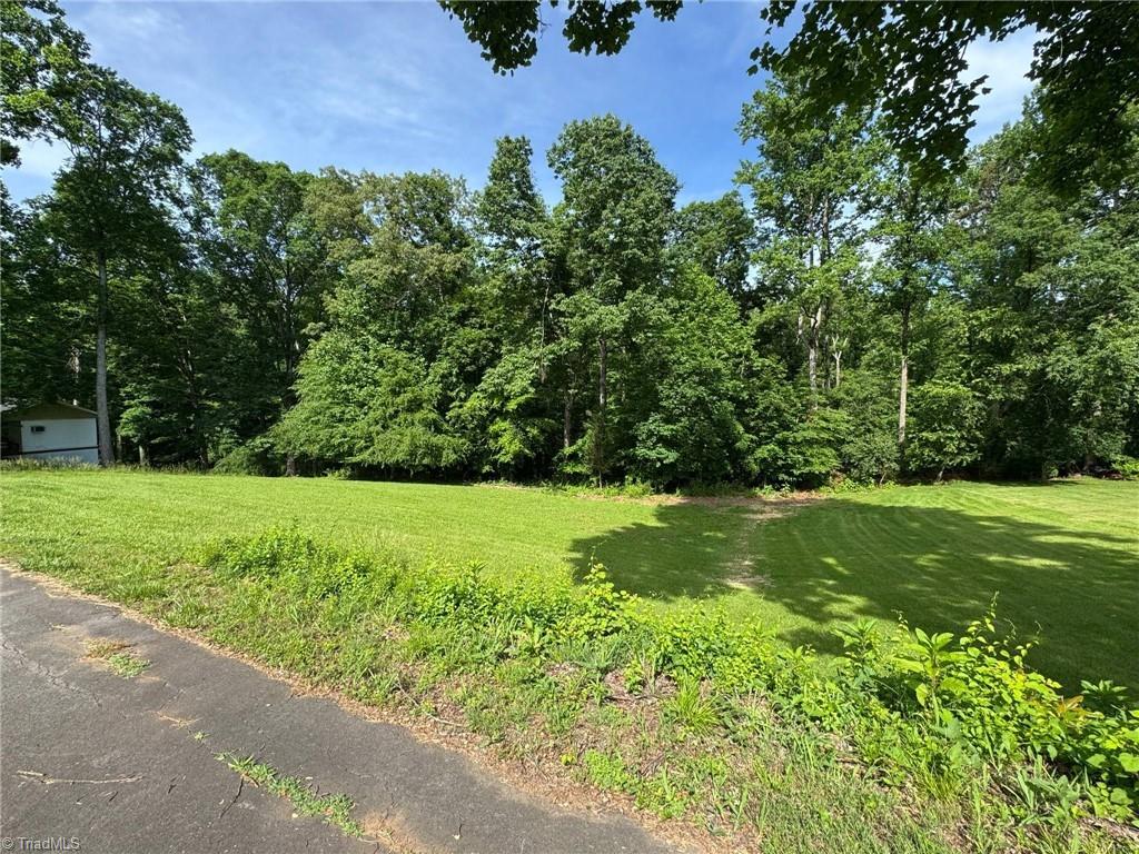 000 S Brenhaven Drive, Elkin, North Carolina image 9