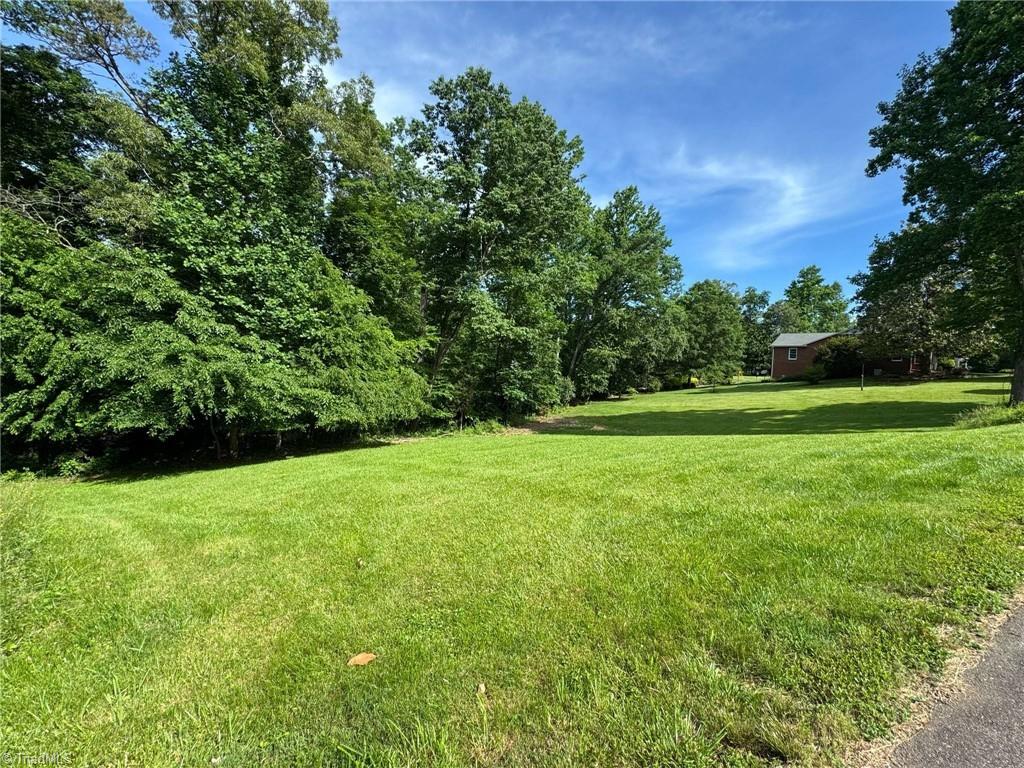 000 S Brenhaven Drive, Elkin, North Carolina image 3