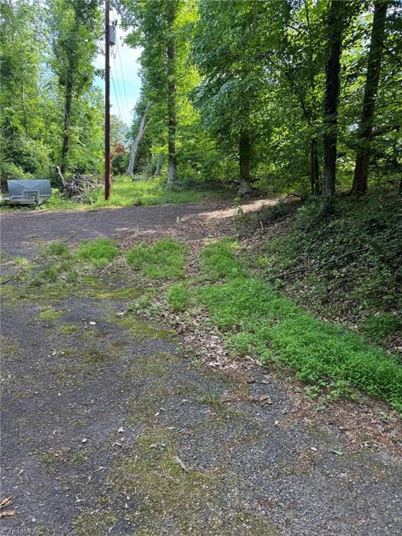 000 S Brenhaven Drive, Elkin, North Carolina image 17