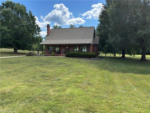 Photo for 323 Chickasaw Drive