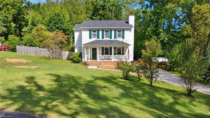 5051 Commodore Lane, photo 1 of 50