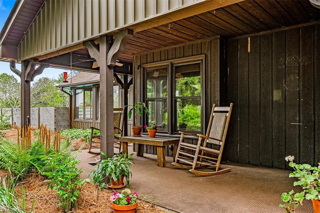9020 Deer Hill Road, Belews Creek, North Carolina image 9