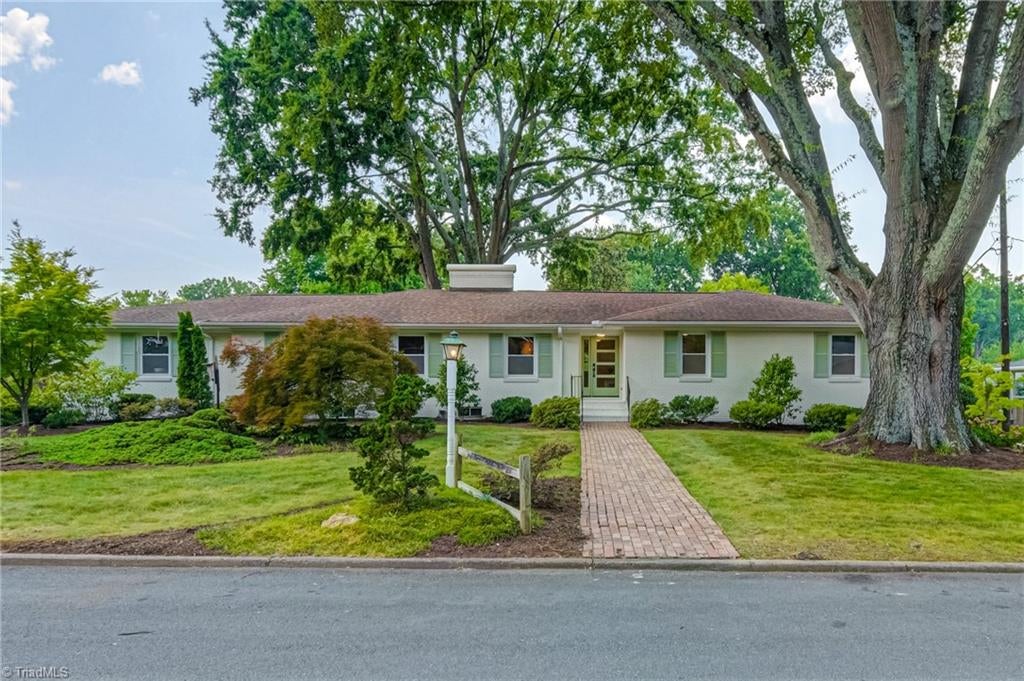 2410 Bitting Road, Winston-salem, NC, 27104
