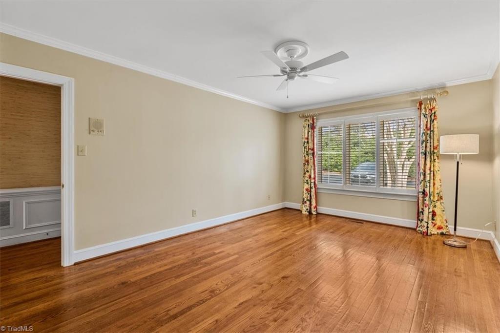 Greensboro, North Carolina 27403, United States, 3 Bedrooms Bedrooms, ,3 BathroomsBathrooms,Residential,Pending,82044