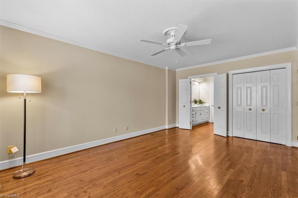 Greensboro, North Carolina 27403, United States, 3 Bedrooms Bedrooms, ,3 BathroomsBathrooms,Residential,Pending,82044