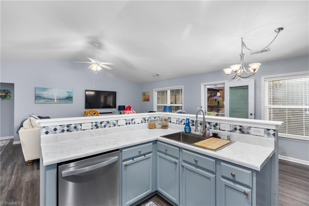 403 Placid Park, Lexington, North Carolina image 13