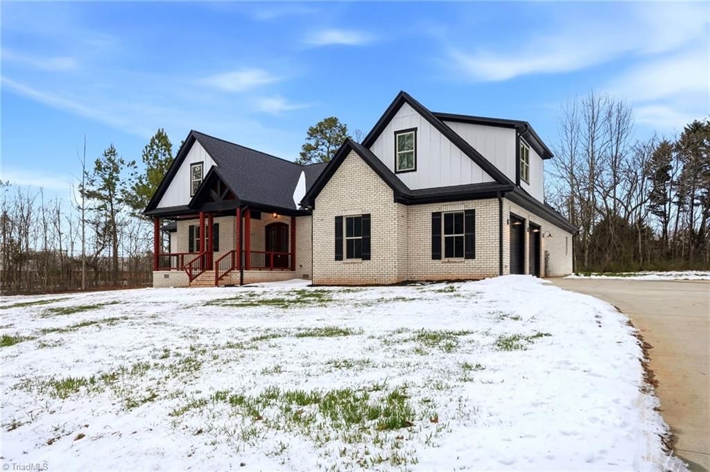Photo of 7676 Caber Road, Browns Summit, NC 27214 (MLS # 1207434)