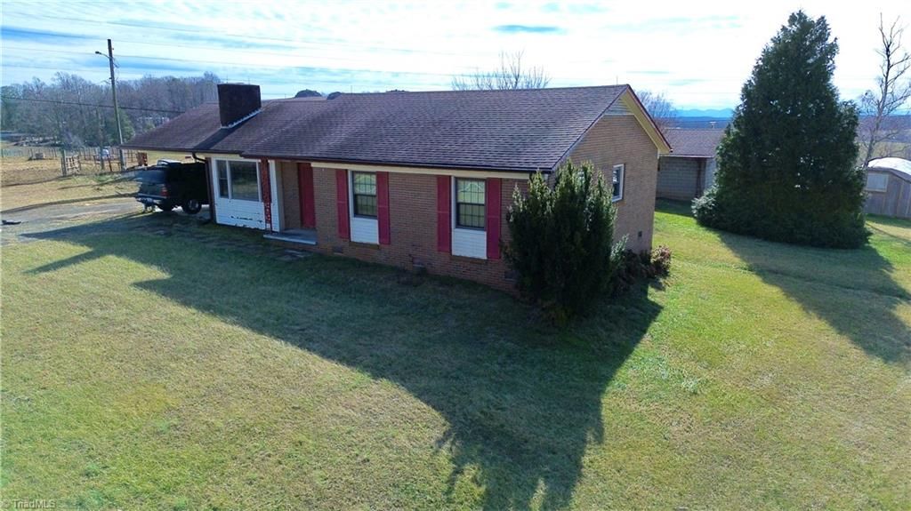 Photo of 8621 Austin Traphill Road, Traphill, NC 28685 (MLS # 1208518)