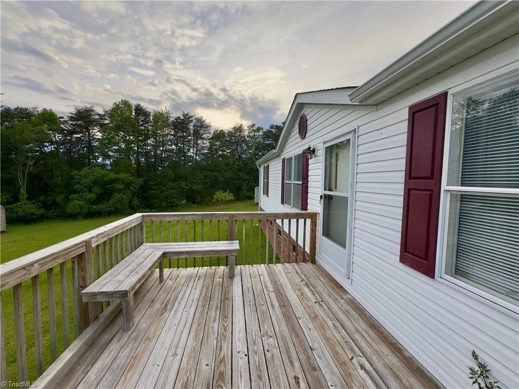 1020 Willow Creek Drive, Pinnacle, North Carolina image 5