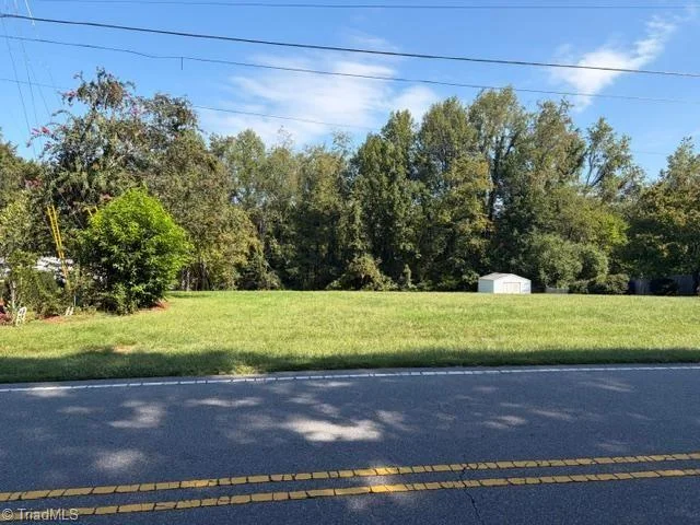 736 Winkler Mill Road, photo 2 of 13