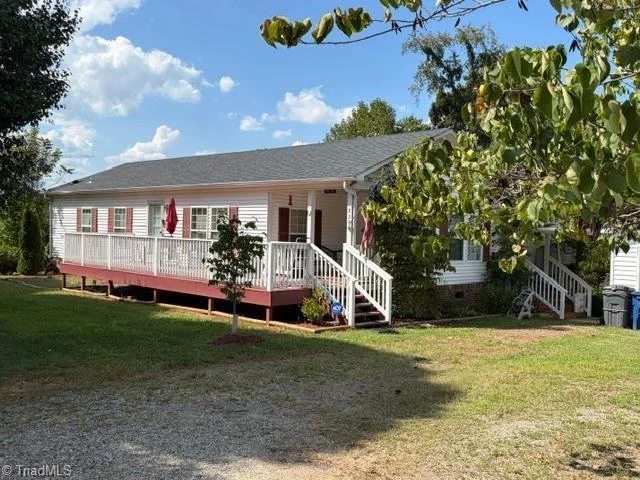 736 Winkler Mill Road, photo 1 of 13
