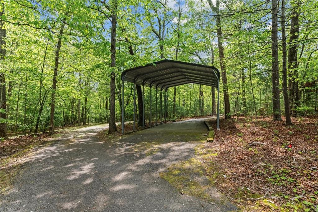 479 Lawrelyn Drive, Mount Airy, North Carolina image 37
