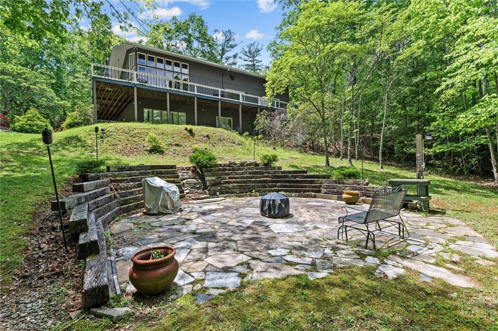 479 Lawrelyn Drive, Mount Airy, North Carolina image 32