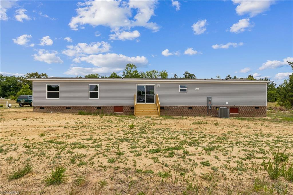 6020 Acoma Court, Fayetteville, North Carolina image 3
