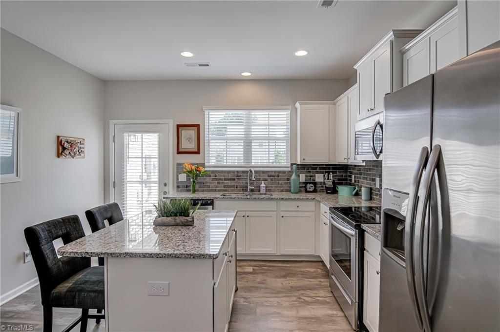 1438 Crestlawn Trail, Pfafftown, North Carolina image 13