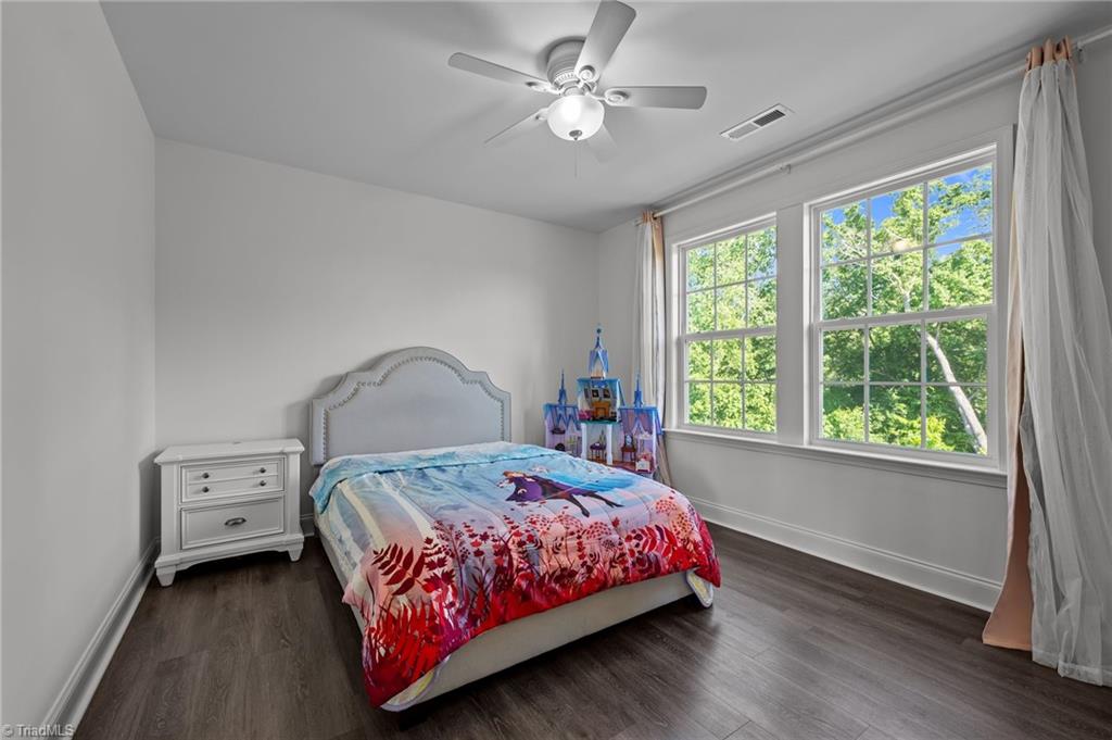 1042 Cardross Street, Burlington, North Carolina image 25