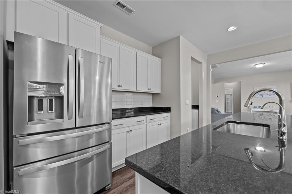 1042 Cardross Street, Burlington, North Carolina image 10