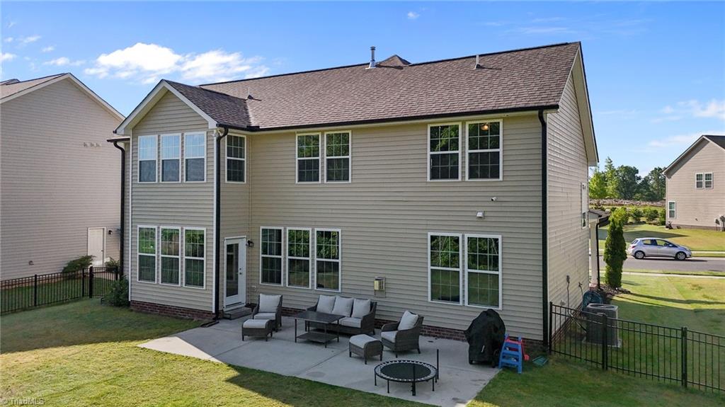 1042 Cardross Street, Burlington, North Carolina image 30
