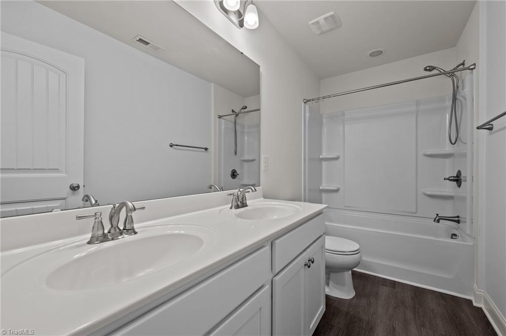 1042 Cardross Street, Burlington, North Carolina image 27