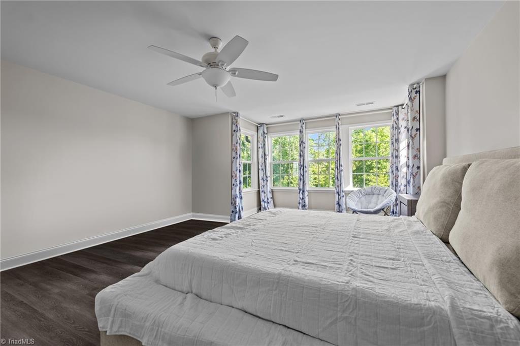 1042 Cardross Street, Burlington, North Carolina image 20
