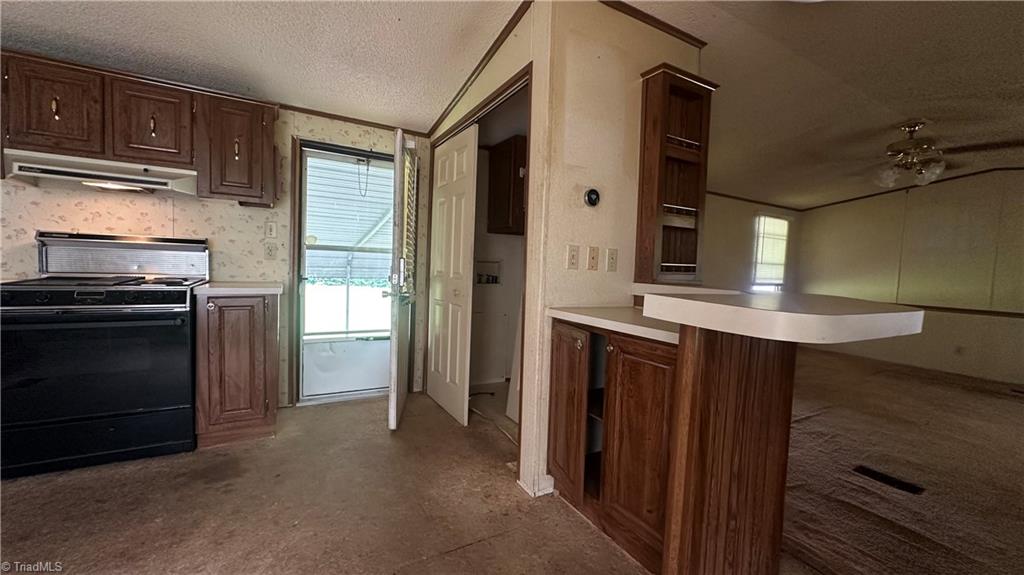 437 Parkdale Road, Gibsonville, North Carolina image 5