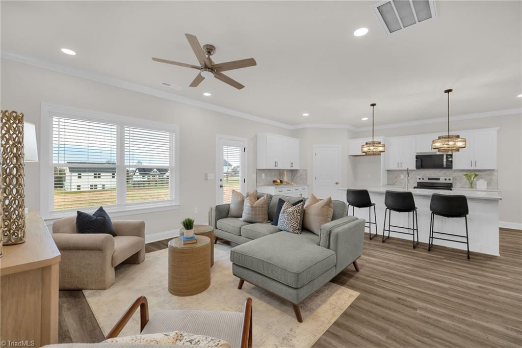 Madison, North Carolina 27025, United States, 3 Bedrooms Bedrooms, ,3 BathroomsBathrooms,Residential,Active,250945