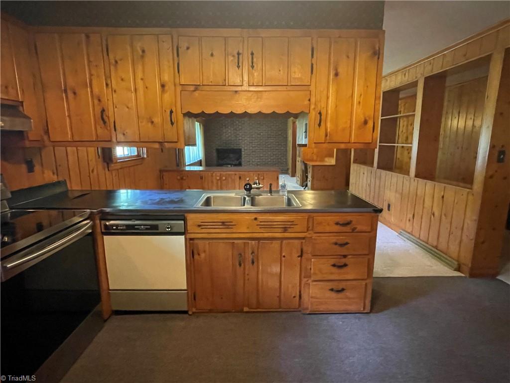 1706 Windsor Drive, High Point, North Carolina image 31