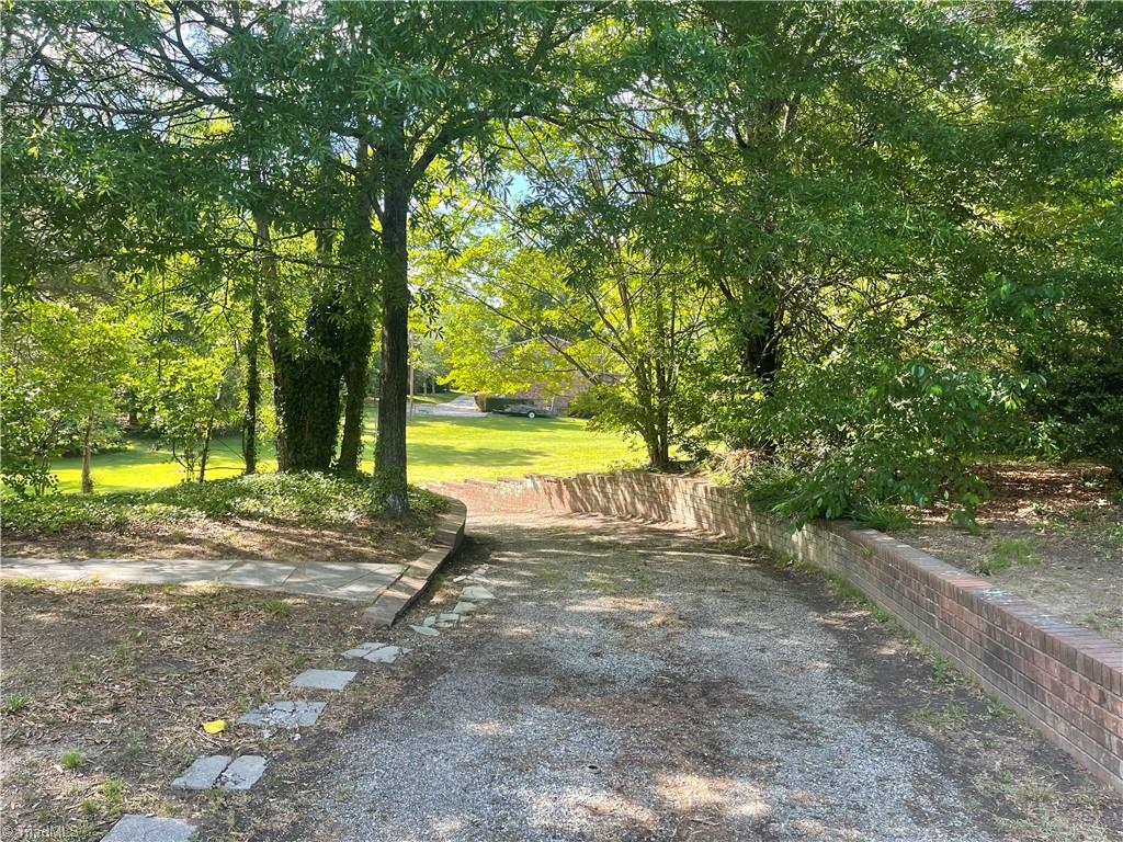 1706 Windsor Drive, High Point, North Carolina image 14