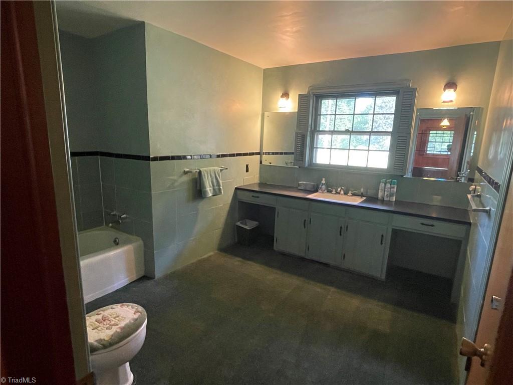 1706 Windsor Drive, High Point, North Carolina image 22