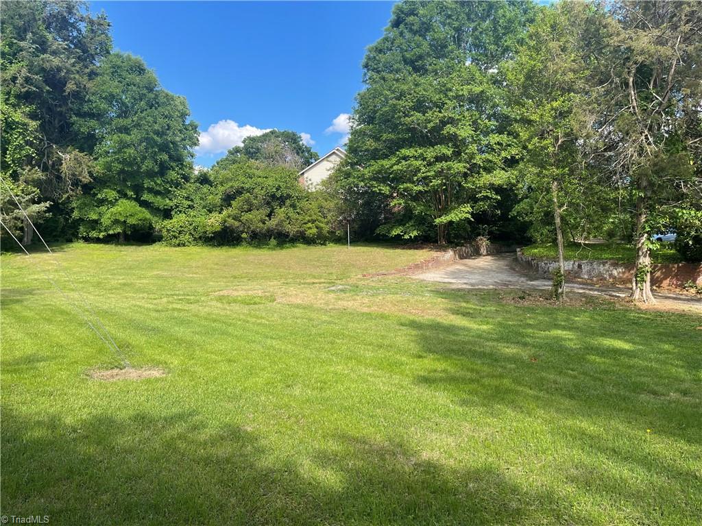 1706 Windsor Drive, High Point, North Carolina image 11