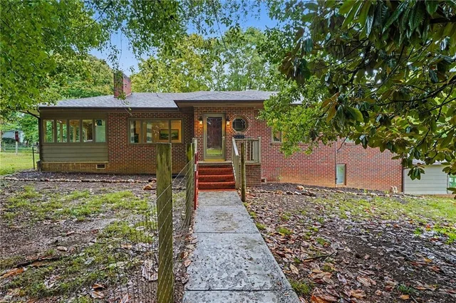 226 Pleasant Hill Drive, photo 2 of 45