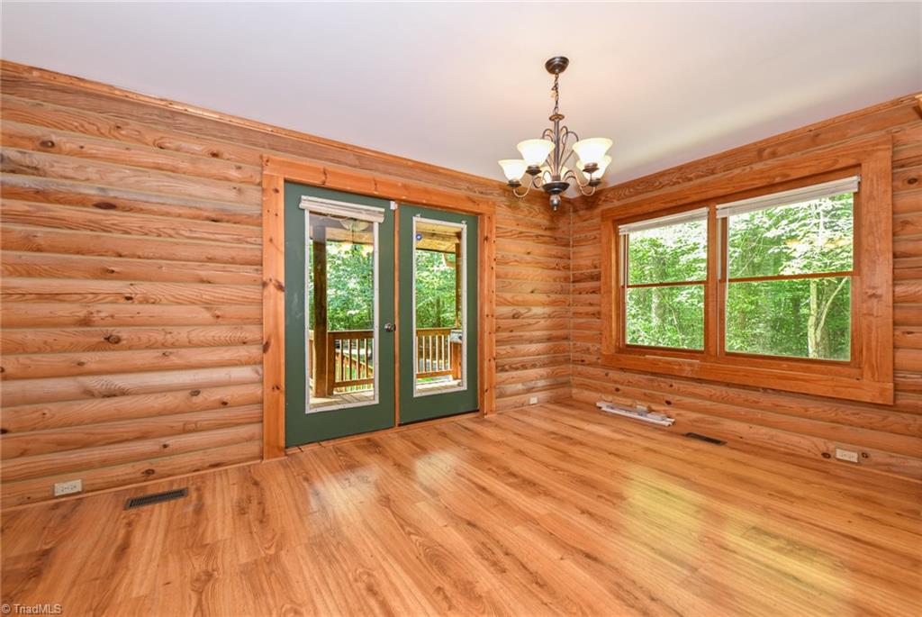 Browns Summit, North Carolina 27214, United States, 3 Bedrooms Bedrooms, ,2 BathroomsBathrooms,Residential,Active,87671