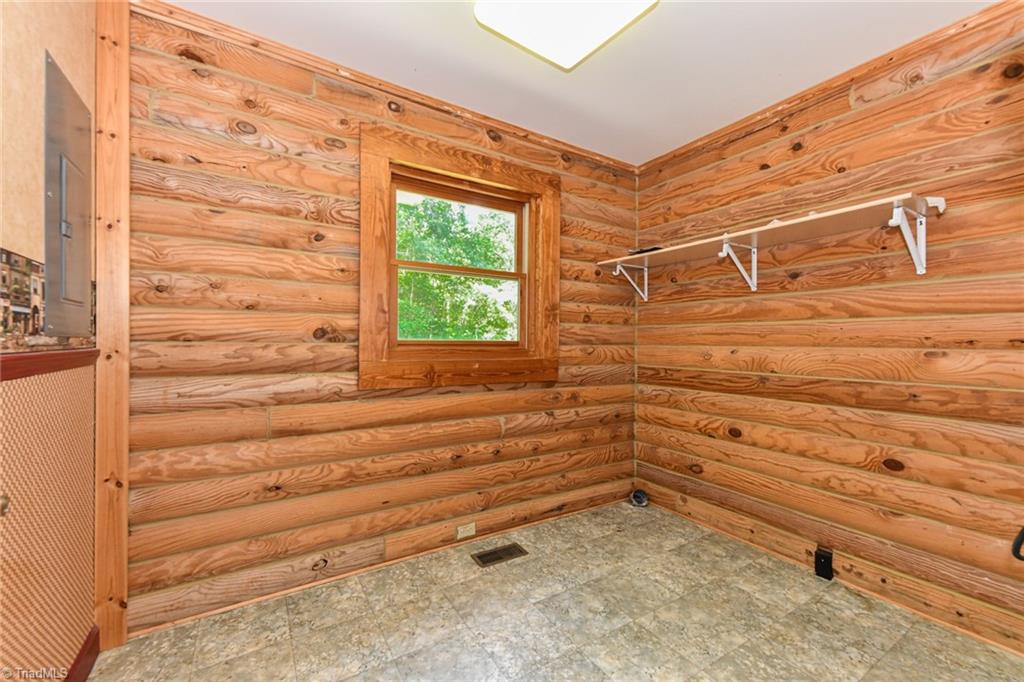 Browns Summit, North Carolina 27214, United States, 3 Bedrooms Bedrooms, ,2 BathroomsBathrooms,Residential,Active,87671