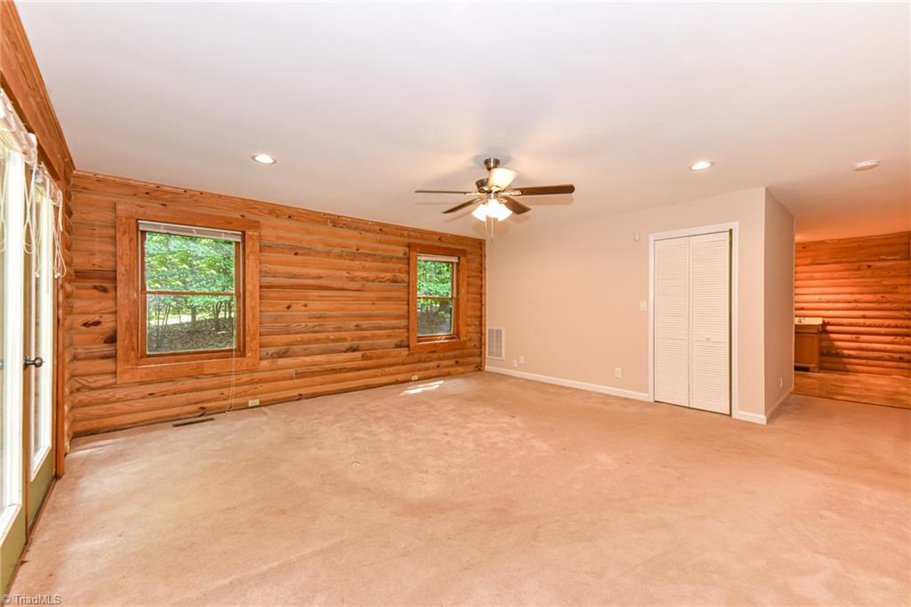 Browns Summit, North Carolina 27214, United States, 3 Bedrooms Bedrooms, ,2 BathroomsBathrooms,Residential,Active,87671