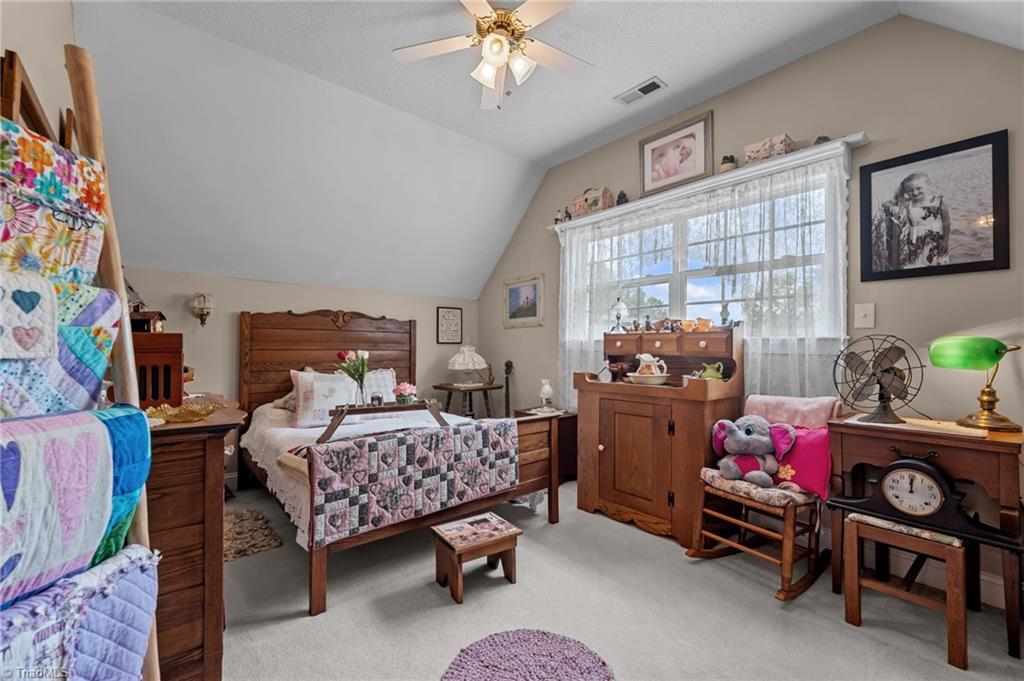 7925 Baux Mountain Road, Germanton, North Carolina image 29