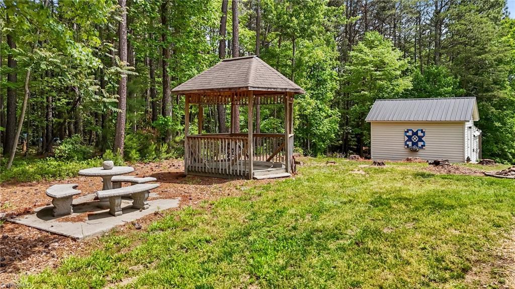 7925 Baux Mountain Road, Germanton, North Carolina image 41