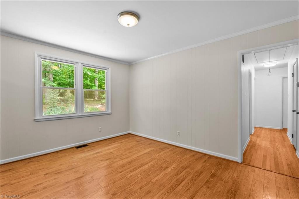2620 Robin Hood Drive, Greensboro, North Carolina image 11