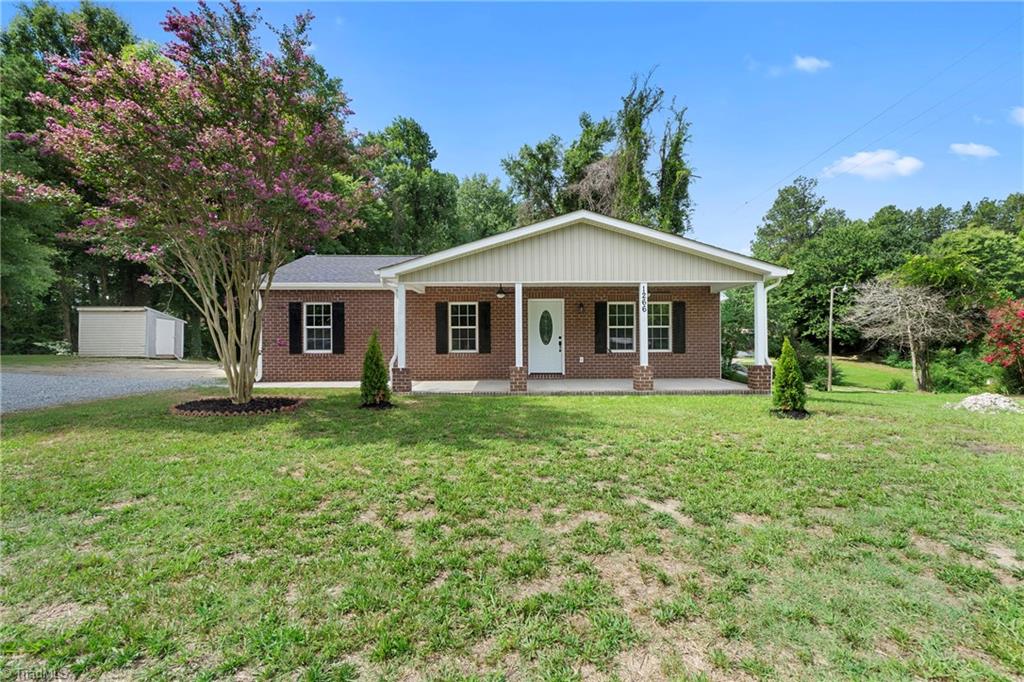 1266 E Holly Grove Road, Lexington, NC, 27292