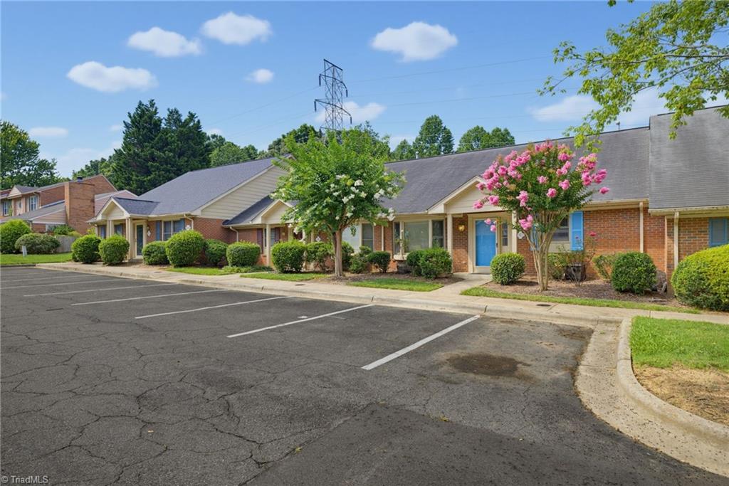 209 N Rotary Drive C