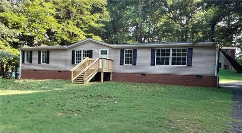 Mobile Home For Sale - 6557 Kerr Drive<br/> Randleman, NC 27317