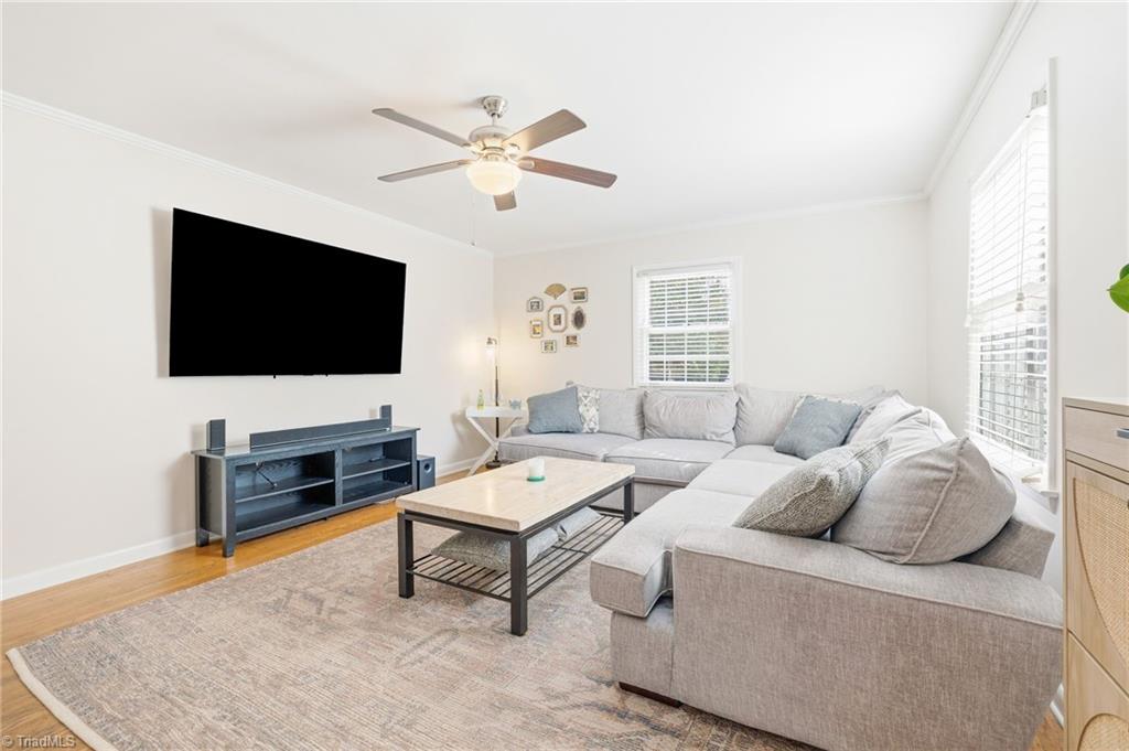 Greensboro, North Carolina 27408, United States, 3 Bedrooms Bedrooms, ,2 BathroomsBathrooms,Residential,Active,245315