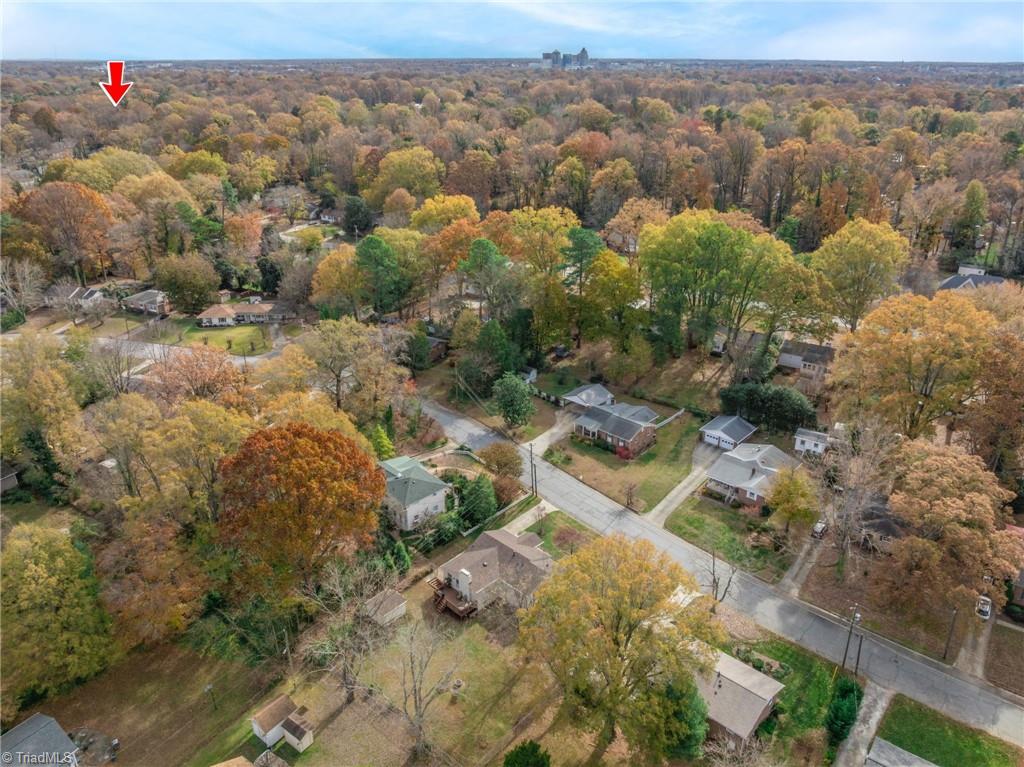 Greensboro, North Carolina 27408, United States, 3 Bedrooms Bedrooms, ,2 BathroomsBathrooms,Residential,Active,245315